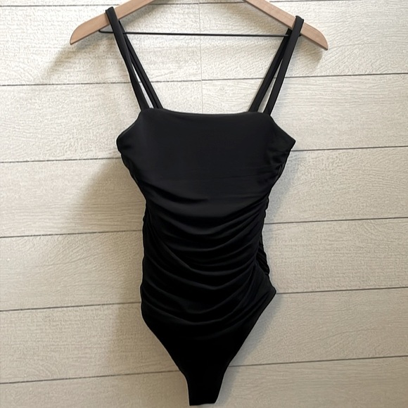 Abercrombie & Fitch Black Mesh Crepe Ruched Squareneck Bodysuit, Size Small - Picture 6 of 9